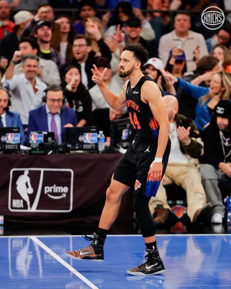 11/14/2025 Madison Square Garden, New York, NY, Landry Shamet Bench leader in points for the Knicks. Mandatory Credit: New York Knicks