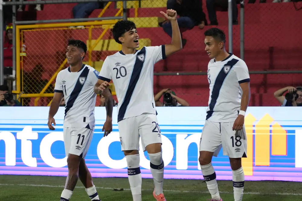 11/18/2025 Estadio Manuel Felipe Carrera, Guatemala City, Guatemala, Olger Escobar scores Mandatory Credit: CONCACAF.com