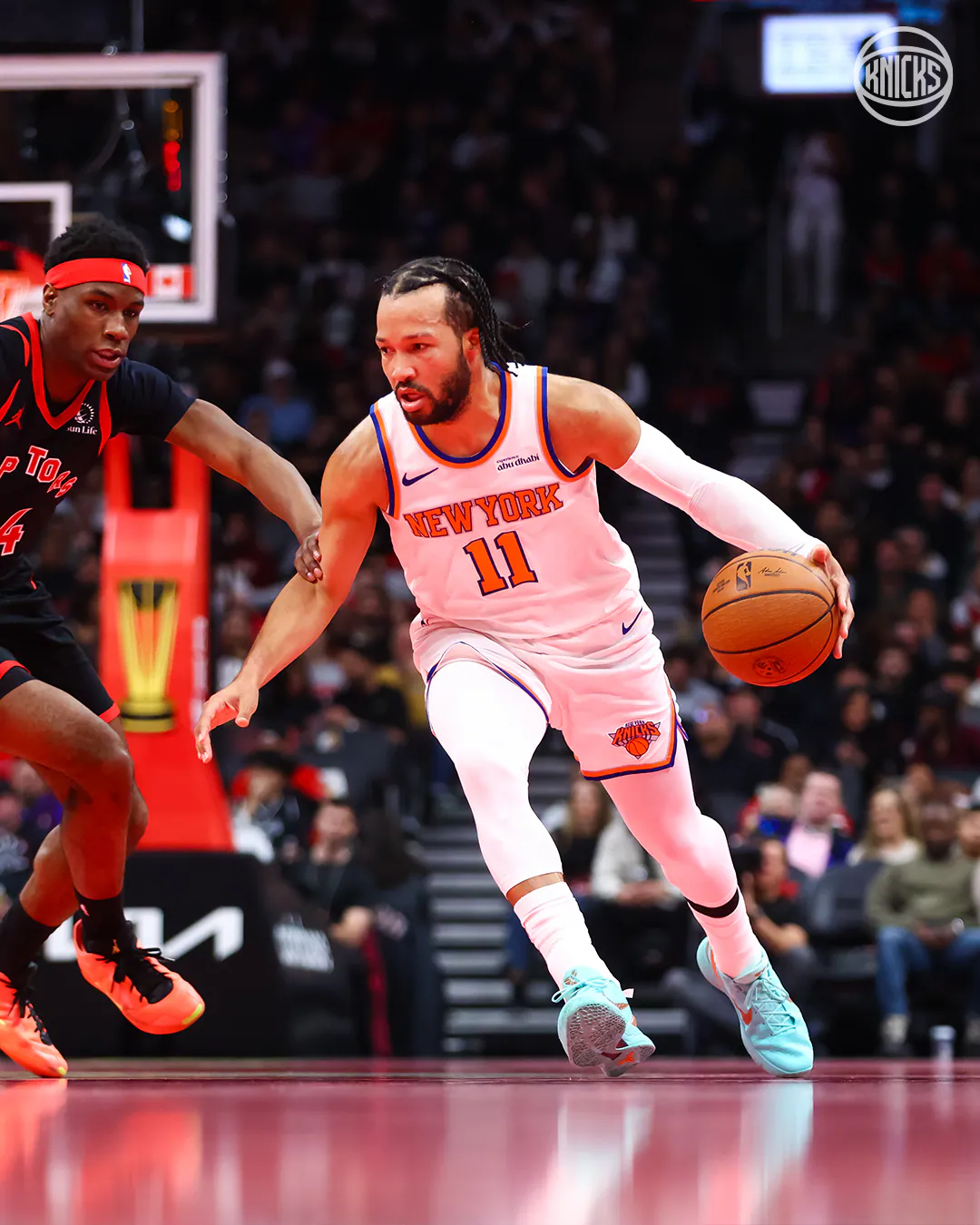 12/9/2025 Scotiabank Arena, Toronto, ON., Jalen Brunson Dribbles to the hoop Mandatory Credit: New York Knicks