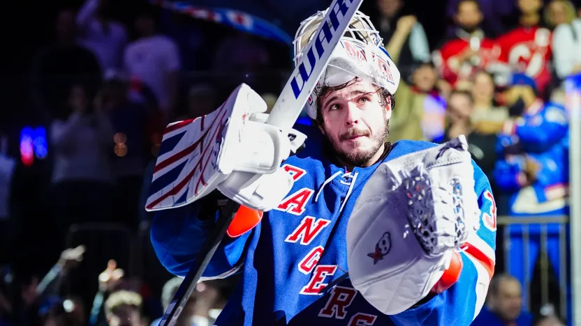 3/31/2026 Madison Square Garden, New York, NY., IGor Shesterkin named #1 Star of the game and celebrates showing his fists. Mandatory Credit: New York Rangers