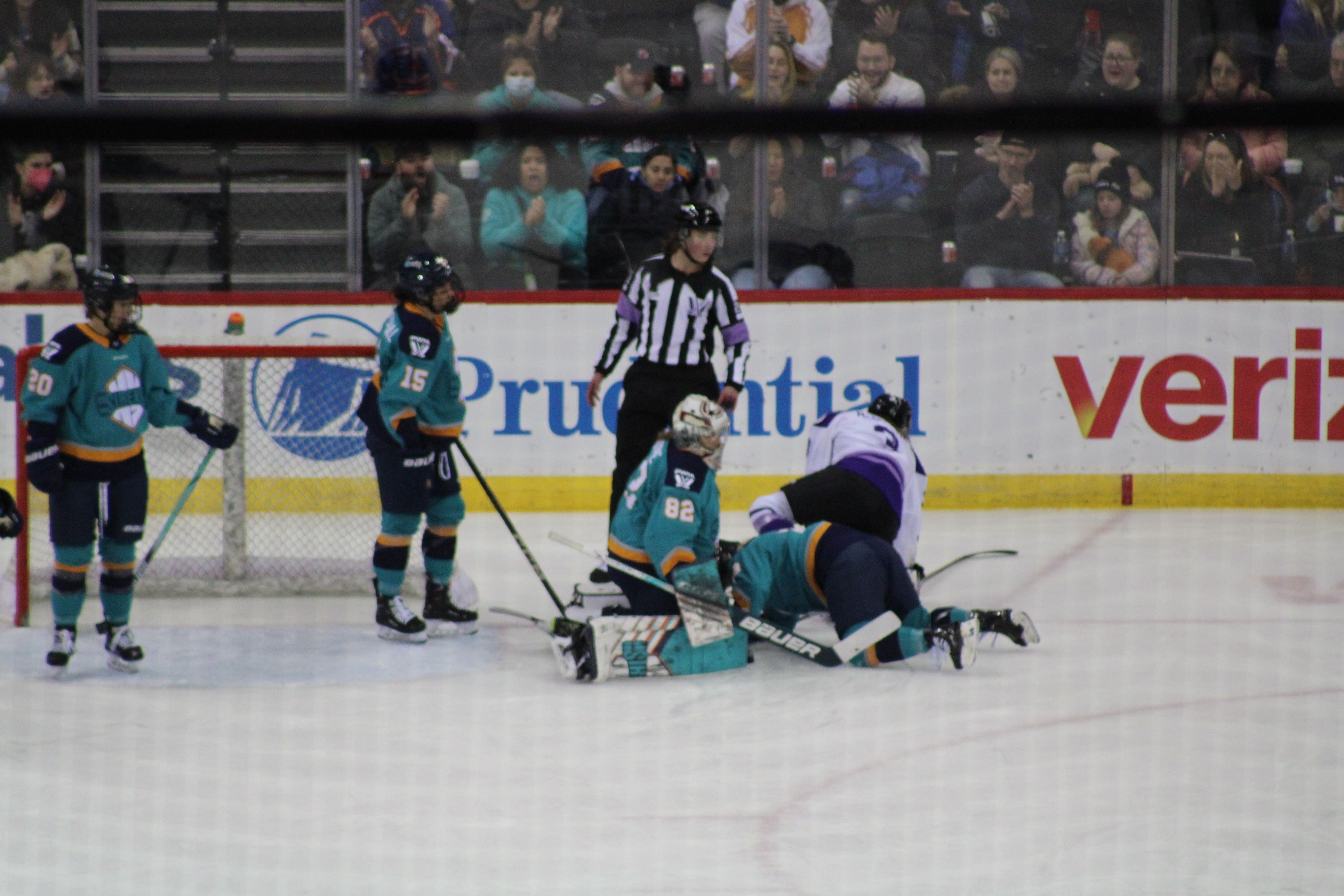 12/22/24 Newark, NJ Prudential Center| Kayle Osborne makes big save to keep NY in game during second period. Mandatory Credit: Bad Dawg Sports/ JJ Pavlick