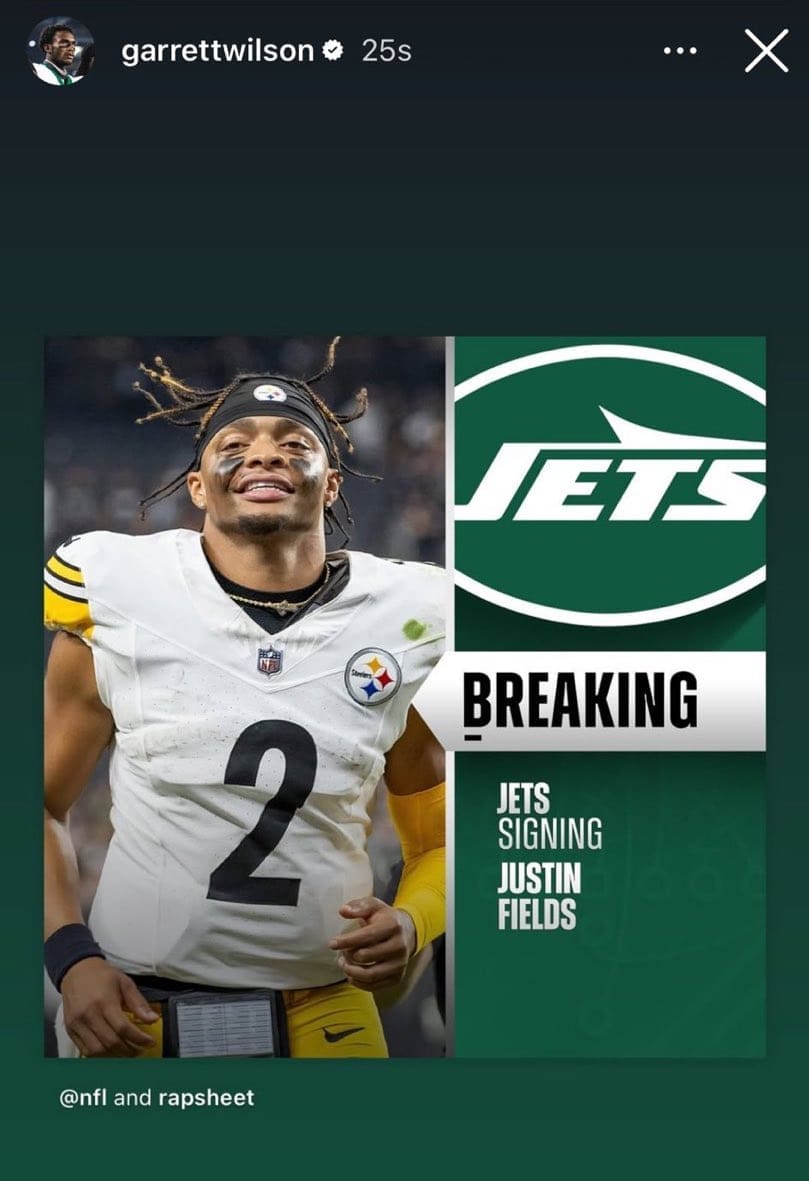 Justin Fields Signs with the Jets
