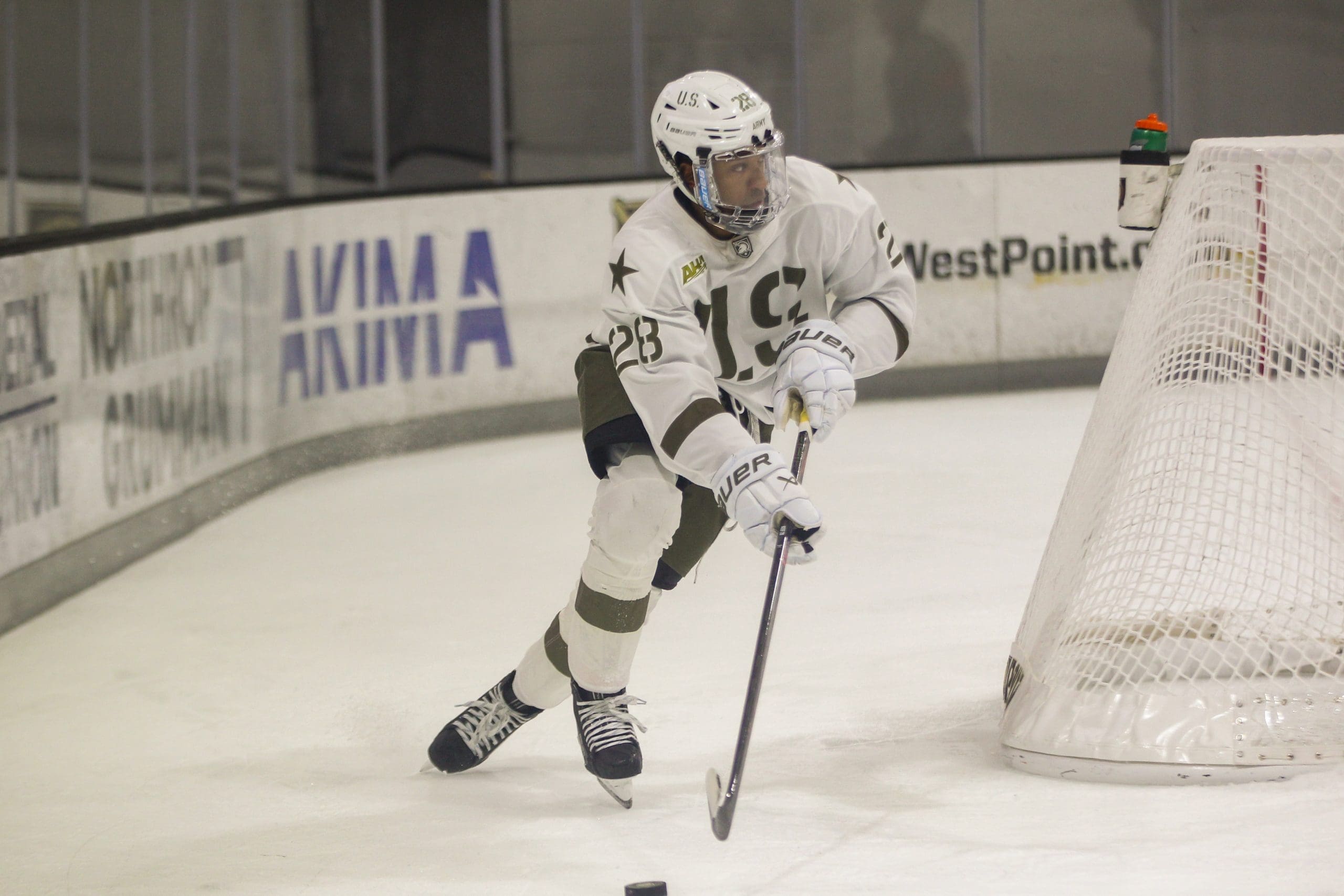 Army Gets Offense Going Late, but Falls to Niagara 6-4 to Open Series