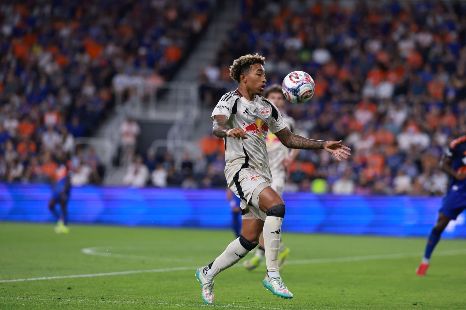 Jahkeele Marshall-Rutty on the pitch with the ball