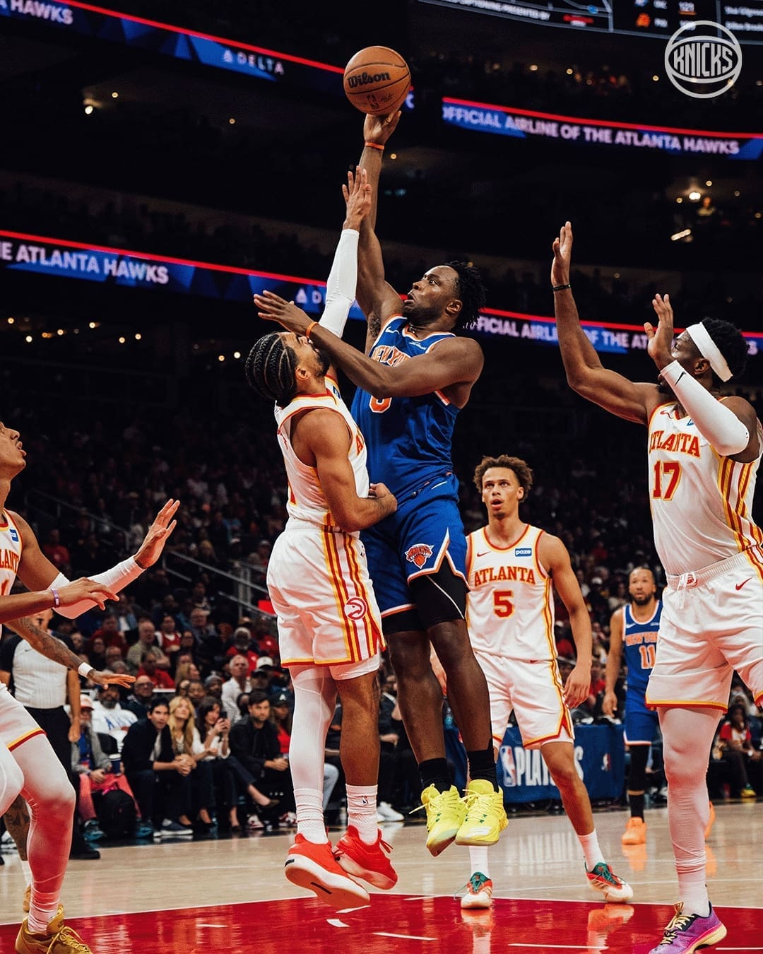 O.G. Anunoby is at the hoop trying to put it in