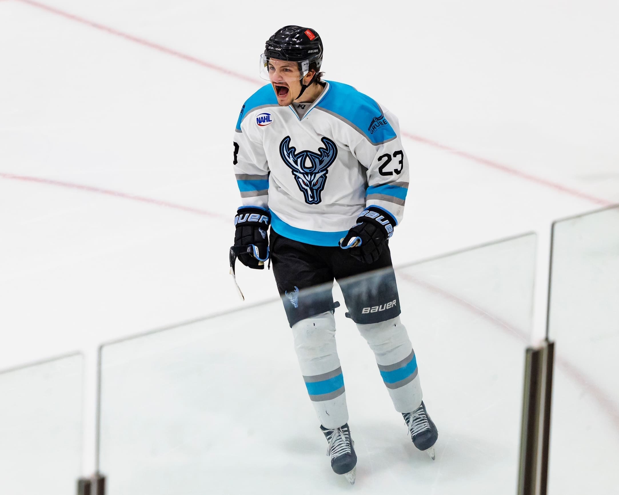 Thomas Quast playing for the Wisconsin Windigo; Photo Credit: JC Woods