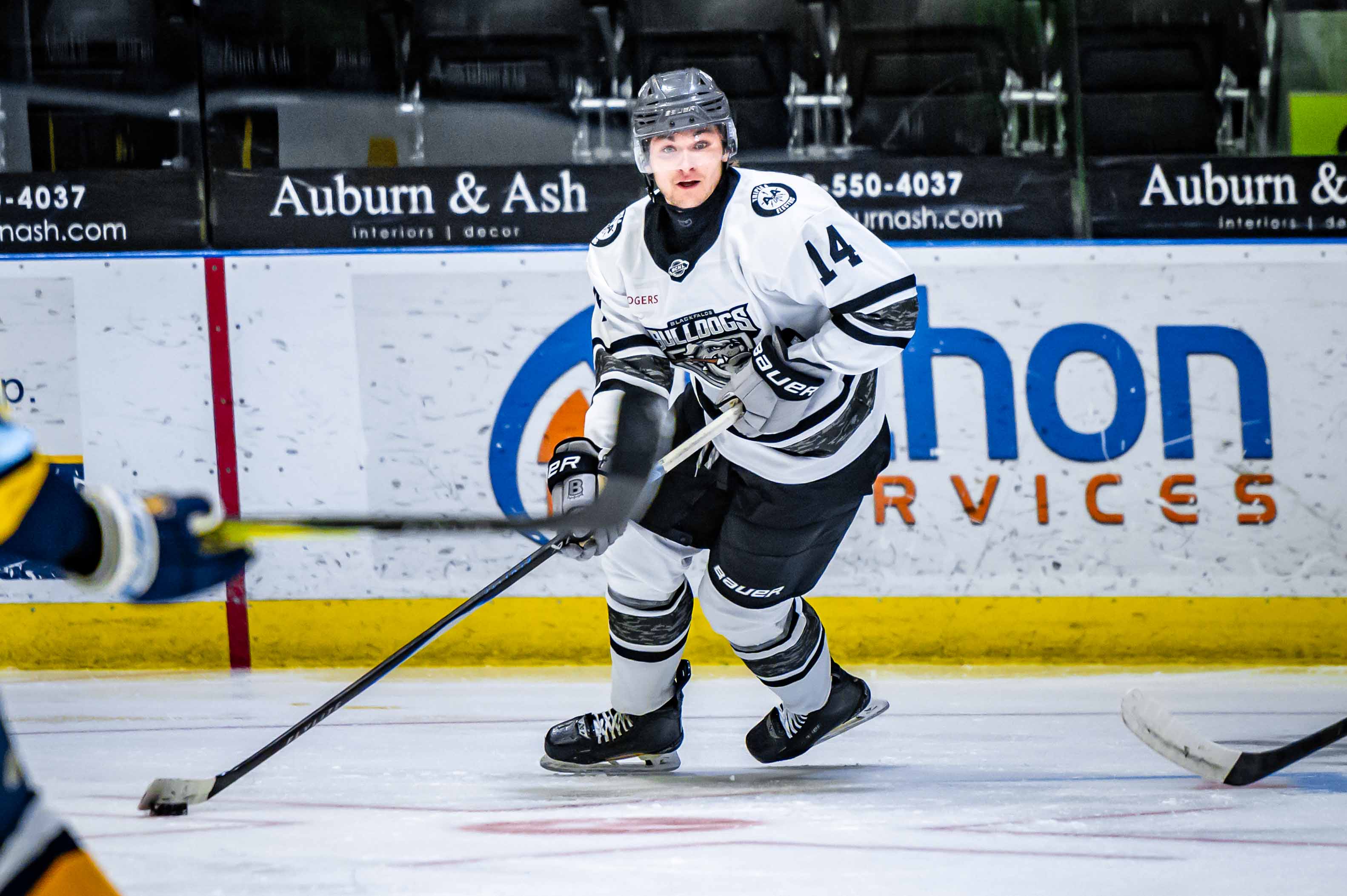Thomas Neu playing for the Blackfalds Bulldogs; 10/14/25; Photo Credit: Tom Grimsdale/Ideal Images Red Deer