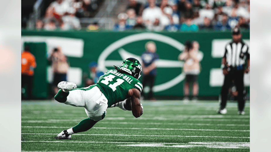 Marcelino McCrary-Ball diving for the ball